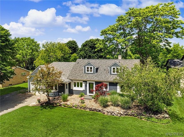 8150 Sheridan Drive, Clarence, NY 14221