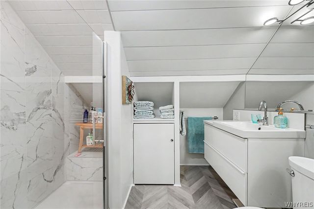 8150 Sheridan Drive, Clarence, NY 14221