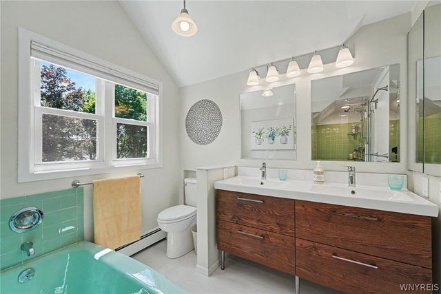 8150 Sheridan Drive, Clarence, NY 14221