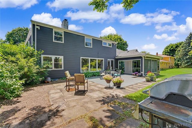8150 Sheridan Drive, Clarence, NY 14221