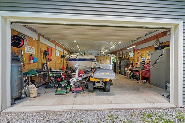 8150 Sheridan Drive, Clarence, NY 14221