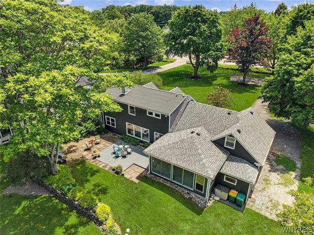 8150 Sheridan Drive, Clarence, NY 14221