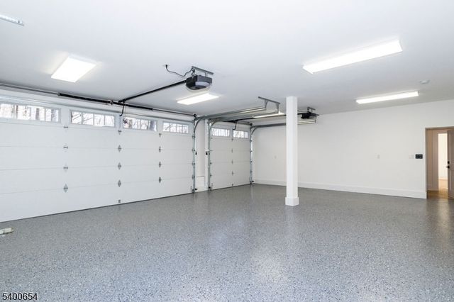 264 Ridge Rd, Watchung Boro, NJ 07069