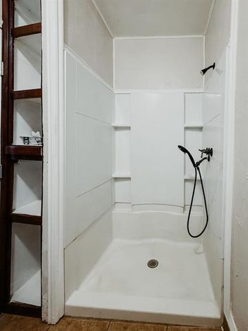 3401 E Noble Drive, Edmond, OK 73034