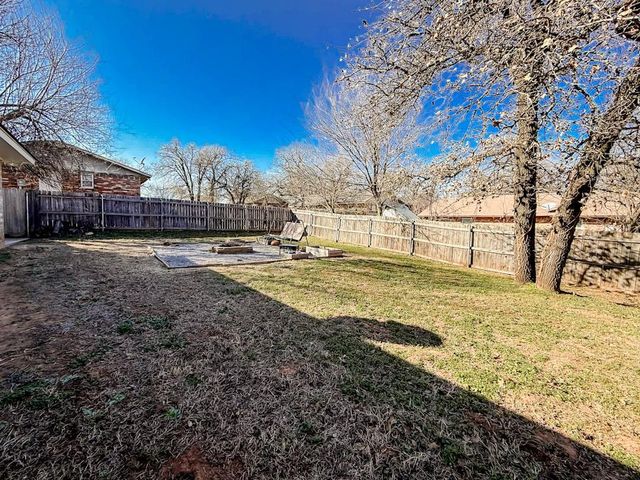 3401 E Noble Drive, Edmond, OK 73034