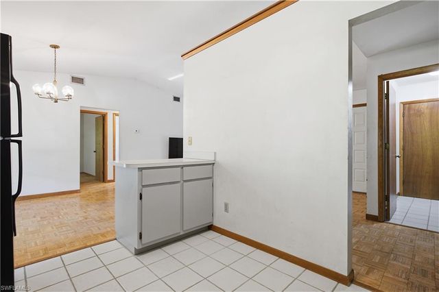 208 NE 9th AVE, Cape Coral, FL 33909