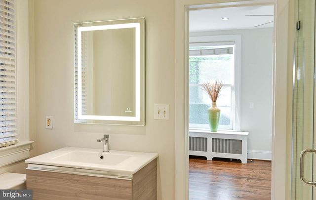 2127 LEROY PL NW, Washington, DC 20008