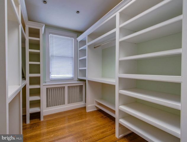 2127 LEROY PL NW, Washington, DC 20008