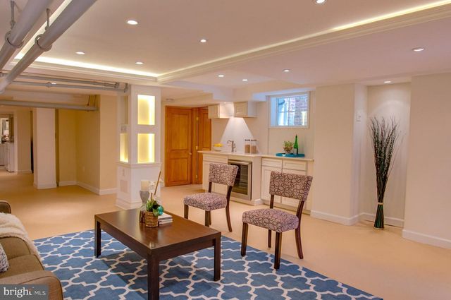 2127 LEROY PL NW, Washington, DC 20008