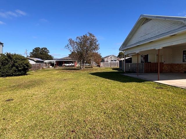 104 Jane St, Chauvin, LA 70344