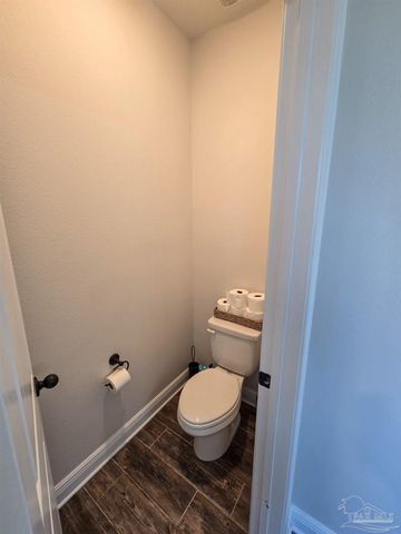 3451 Pelican Bay Cir, Gulf Breeze, FL 32563