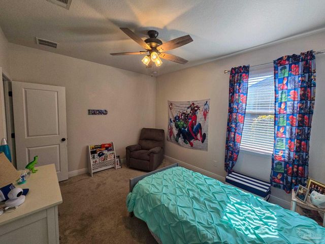 3451 Pelican Bay Cir, Gulf Breeze, FL 32563