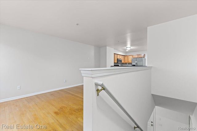 1084 FAULKNER, Troy, MI 48083