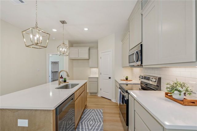 2006 Stevens Drive, Bryan, TX 77803