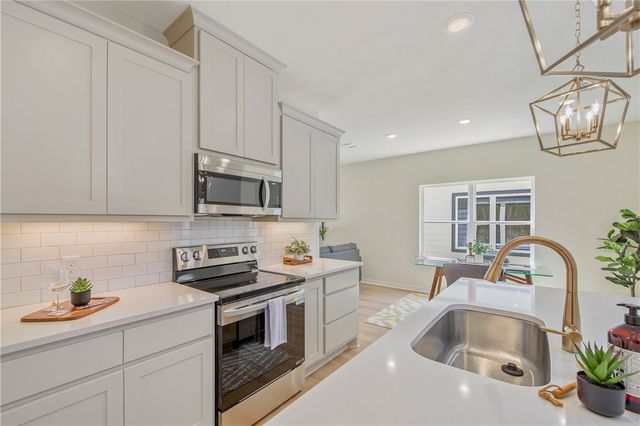 2006 Stevens Drive, Bryan, TX 77803