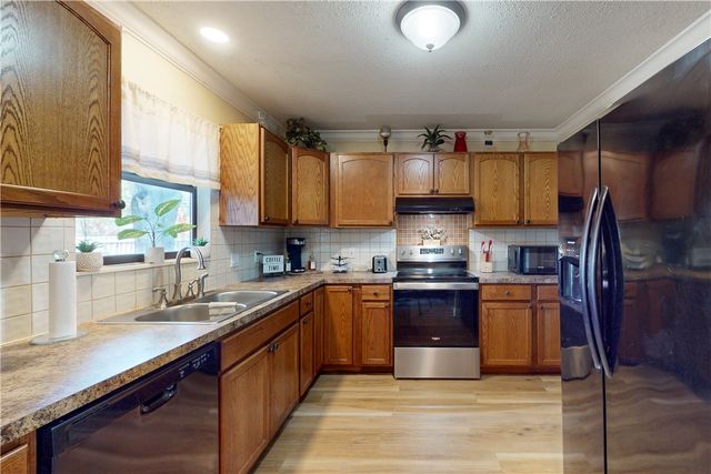 7105 Coquina Avenue, Fort Pierce, FL 34951