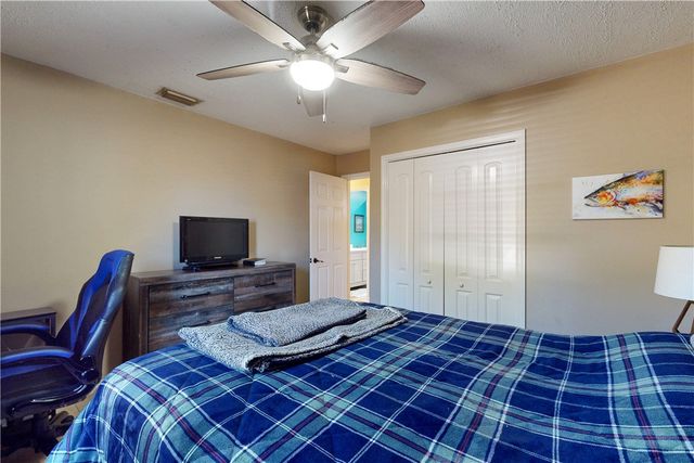 7105 Coquina Avenue, Fort Pierce, FL 34951