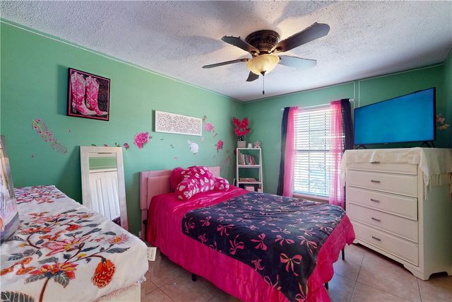 7105 Coquina Avenue, Fort Pierce, FL 34951