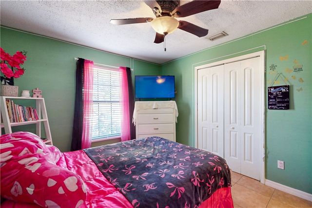 7105 Coquina Avenue, Fort Pierce, FL 34951