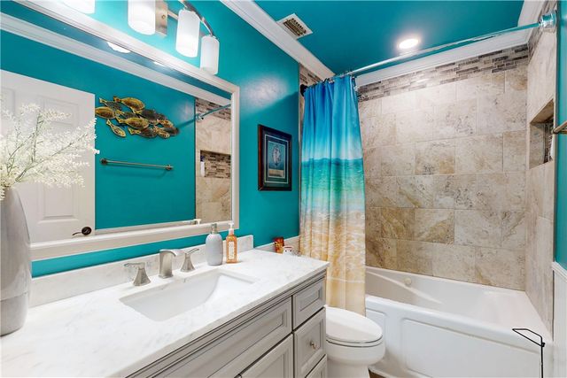 7105 Coquina Avenue, Fort Pierce, FL 34951