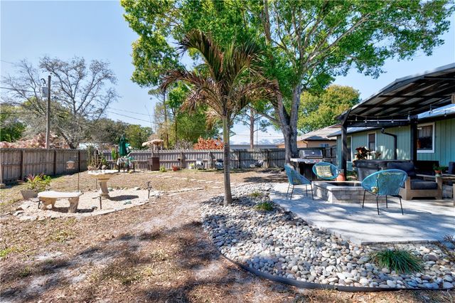 7105 Coquina Avenue, Fort Pierce, FL 34951