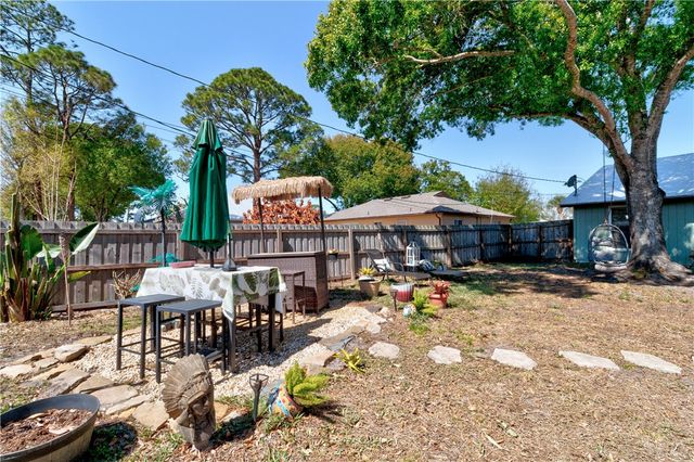 7105 Coquina Avenue, Fort Pierce, FL 34951