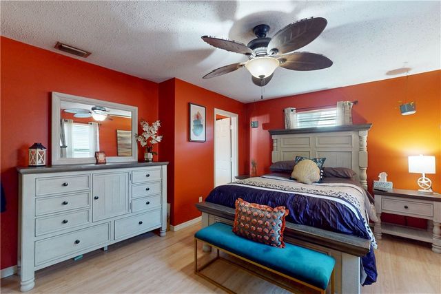 7105 Coquina Avenue, Fort Pierce, FL 34951