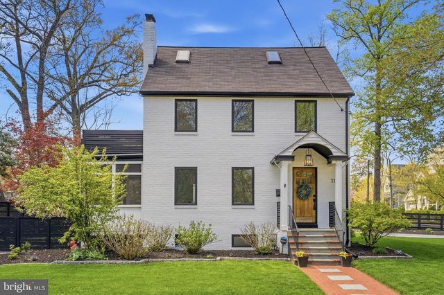 1142 N FREDERICK ST, Arlington, VA 22205