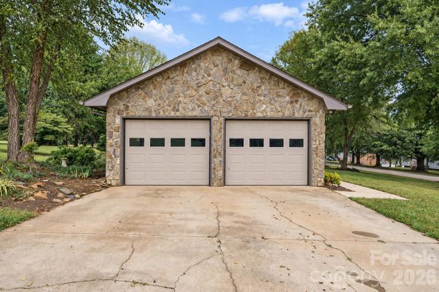 1953 Crestdale Lane, Newton, NC 28658