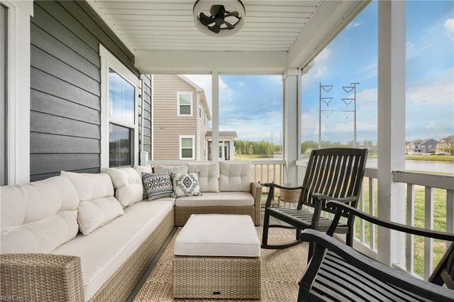 1049 Olmstead ST, Chesapeake, VA 23323