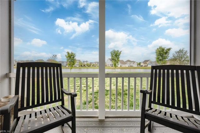 1049 Olmstead ST, Chesapeake, VA 23323