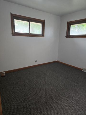 8805 W Bender AVENUE, Milwaukee, WI 53225