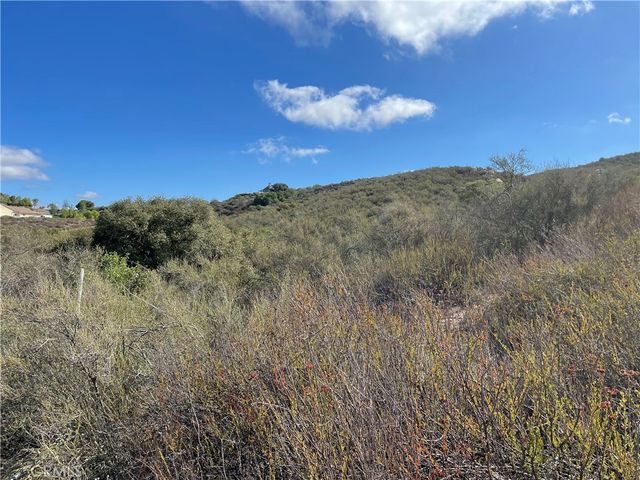 1 Esplendida Way, Temecula, CA 92592