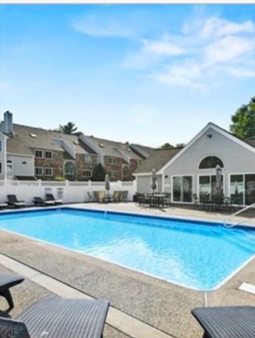 110 Burkhall H, Weymouth, MA 02190
