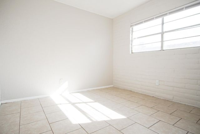 11212 Wharf Cove Drive B, El Paso, TX 79936