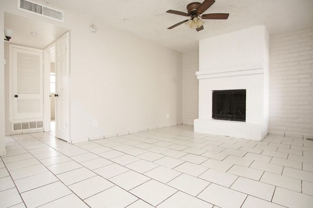 11212 Wharf Cove Drive B, El Paso, TX 79936