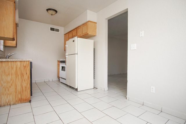 11212 Wharf Cove Drive B, El Paso, TX 79936