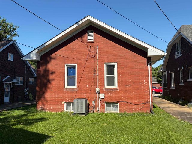 704 S Harlan Avenue, Evansville, IN 47714