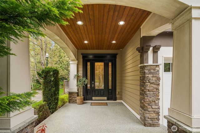 25812 SE 28th Place, Sammamish, WA 98075
