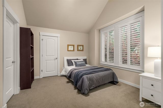 25812 SE 28th Place, Sammamish, WA 98075