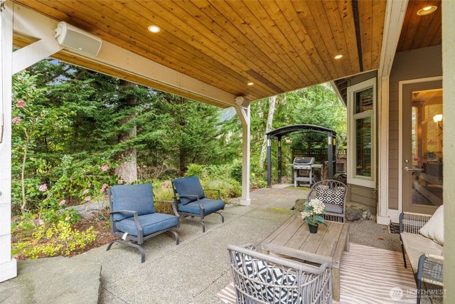 25812 SE 28th Place, Sammamish, WA 98075