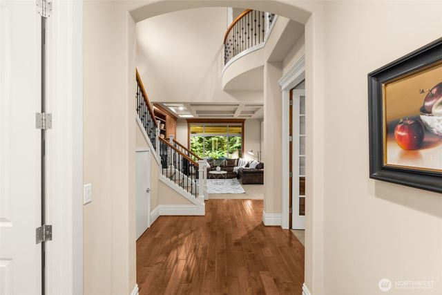 25812 SE 28th Place, Sammamish, WA 98075