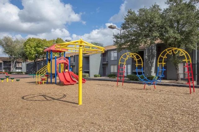 2101 Hayes Road 606, Houston, TX 77077