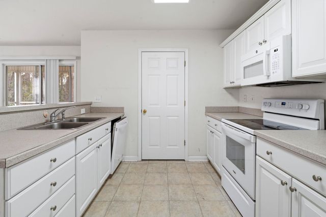 1068 Harvester Cir, Myrtle Beach, SC 29579