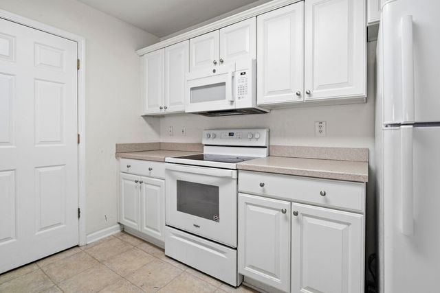 1068 Harvester Cir, Myrtle Beach, SC 29579