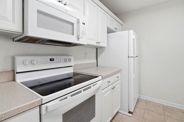 1068 Harvester Cir, Myrtle Beach, SC 29579