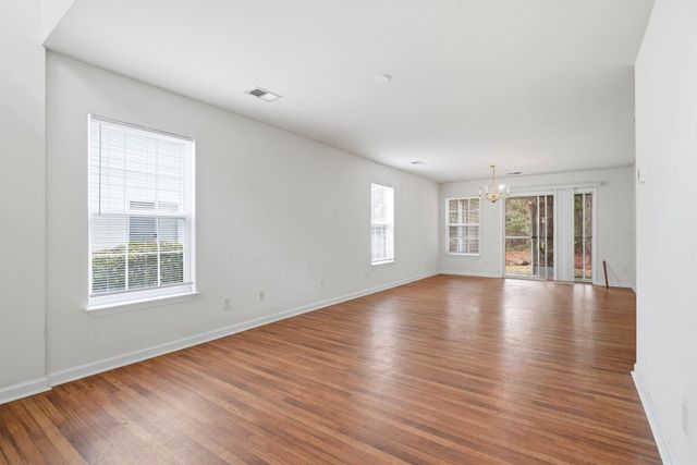 1068 Harvester Cir, Myrtle Beach, SC 29579