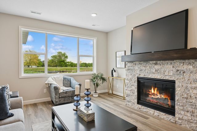 8604 Edmonson Way NE, Monticello, MN 55362