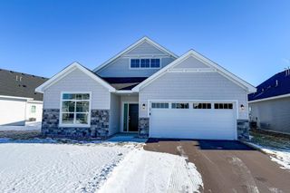 8604 Edmonson Way NE, Monticello, MN 55362