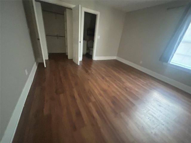 104 Mesquite Street, Louise, TX 77455